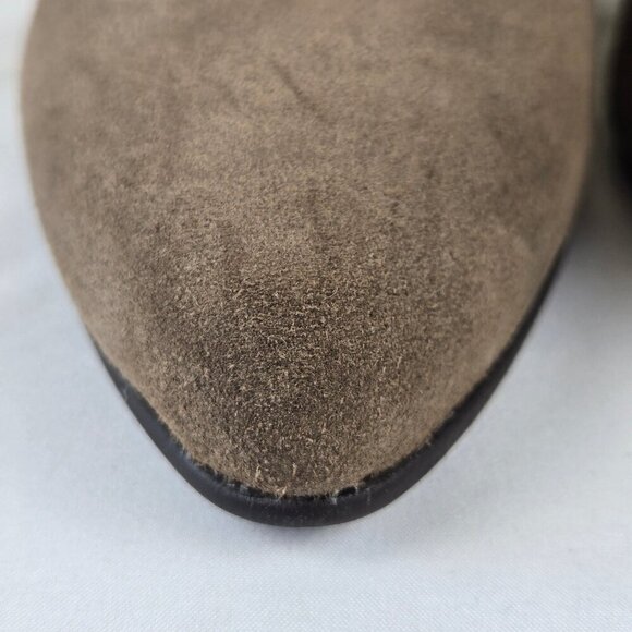 Vince Camuto "Creestal" Gray Suede Heeled Booties Almond Toe Pull On Style - Picture 12 of 15